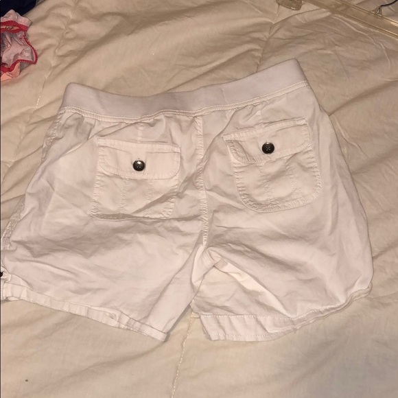 Cargo shorts - Picture 2 of 3